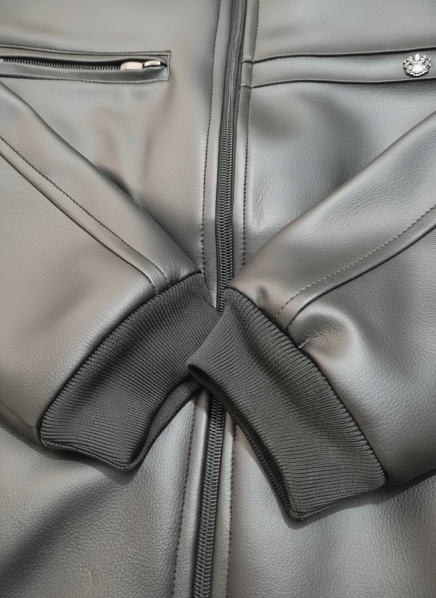 Refined Jacket Waistband Detail