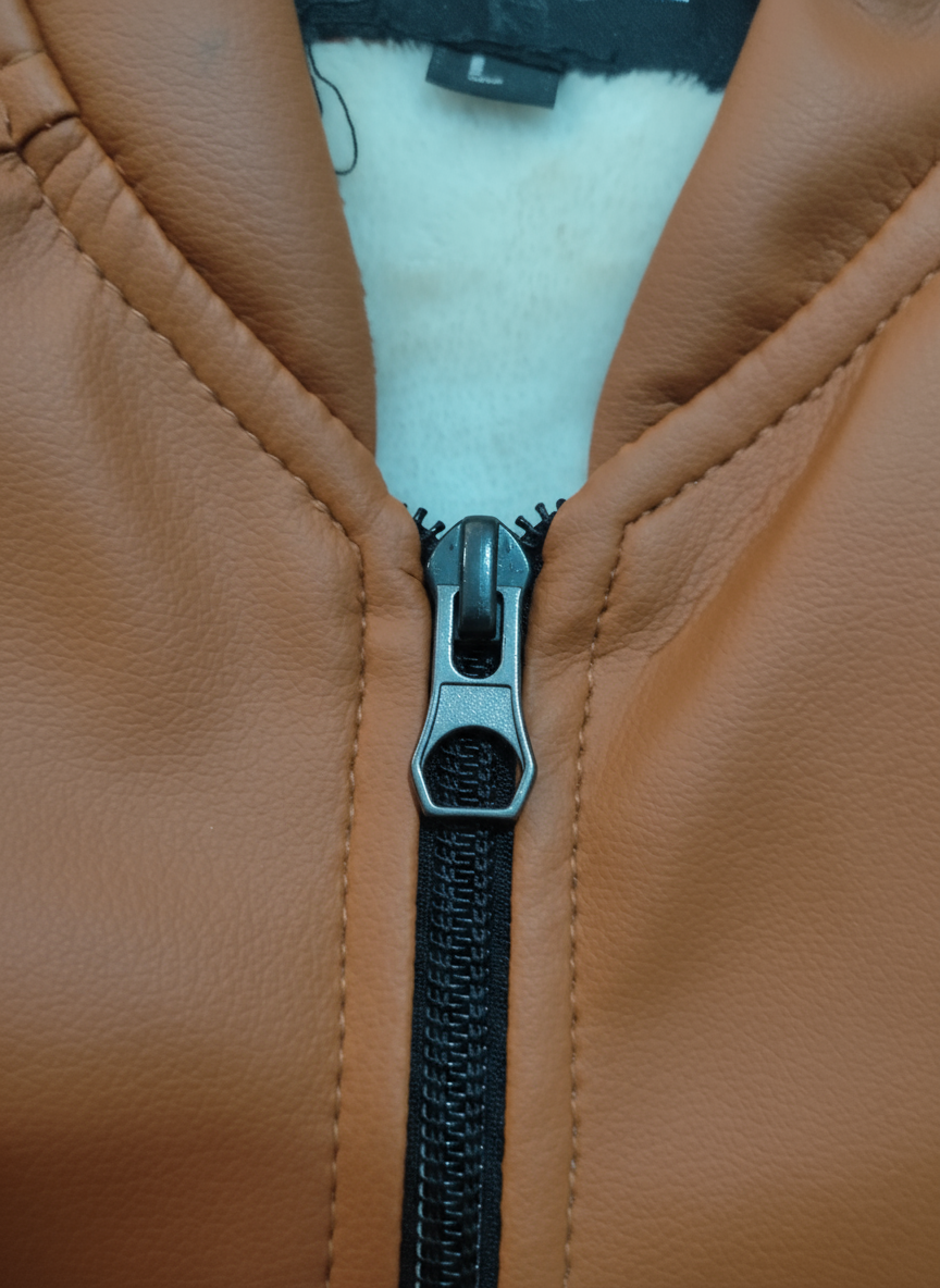 Refined Zipper Close-up